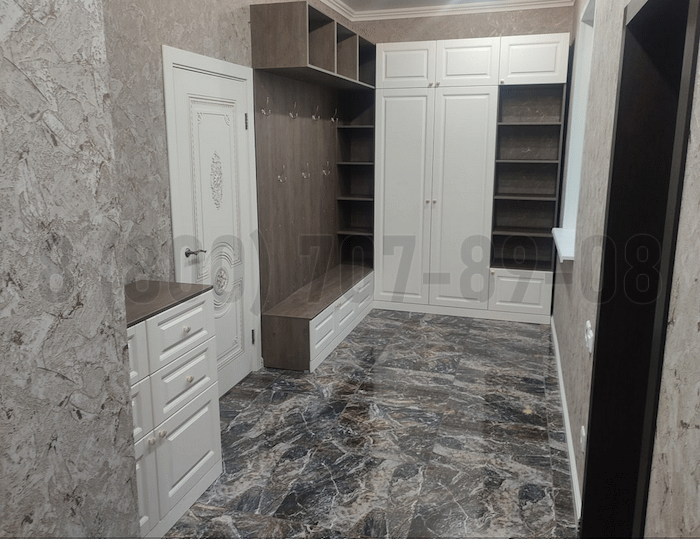 Шкаф с комодом в Жуковском